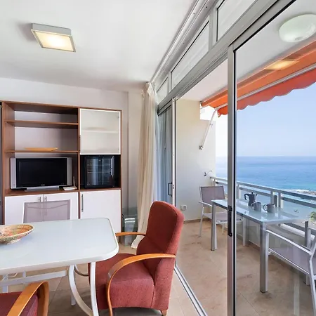 Apartment Beautiful Arenas Negras By Paramount Holidays